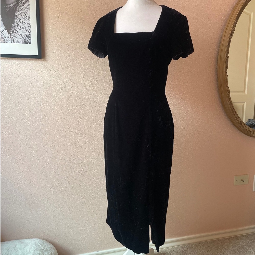 Classic Black Velvet Maxi Dress with Square Neckline